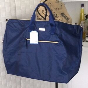 Home Large Duffle Bag by Benoss Milan has zipper in front color blue New